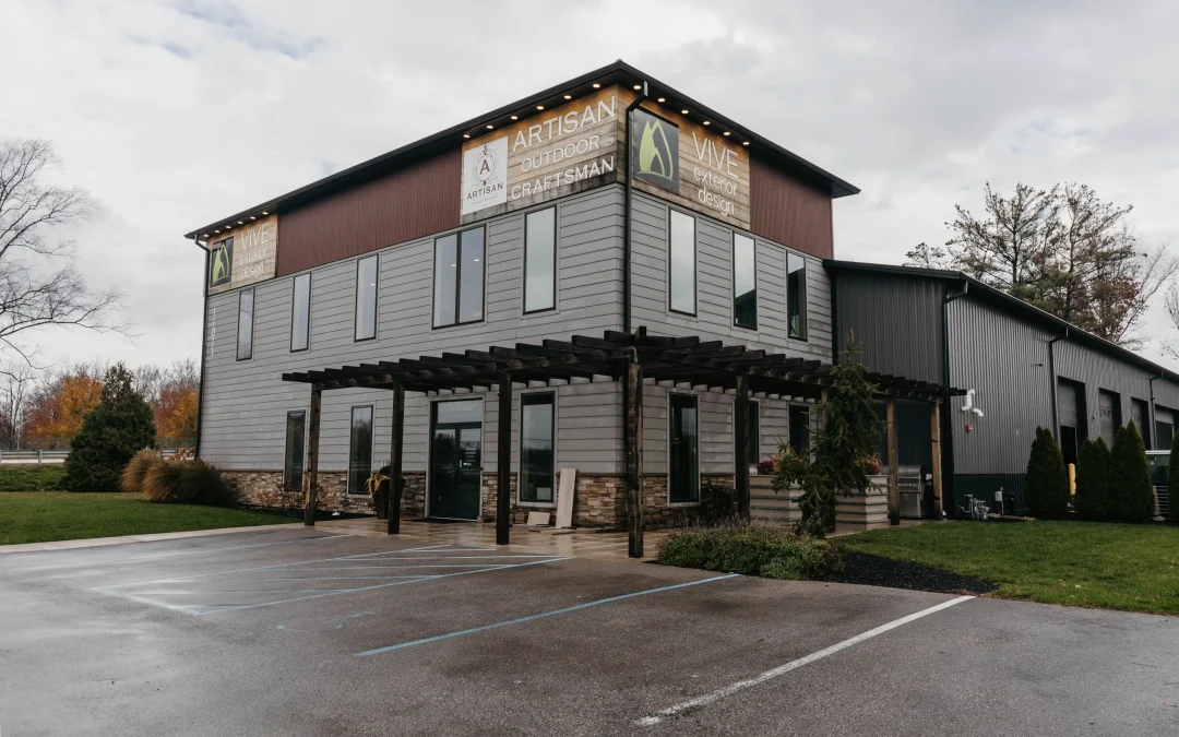 Commercial post-frame building