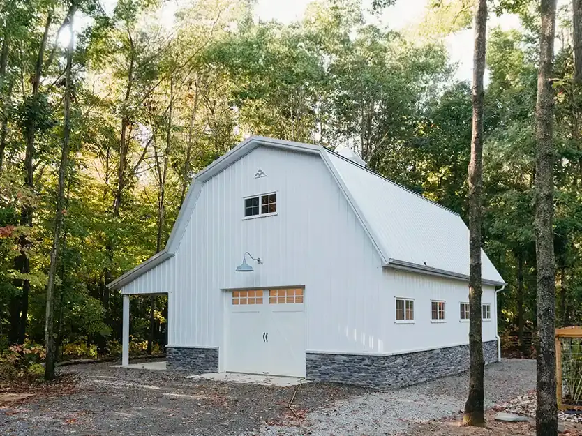 residential post-frame building