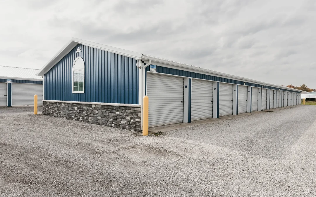 Commercial post-frame building