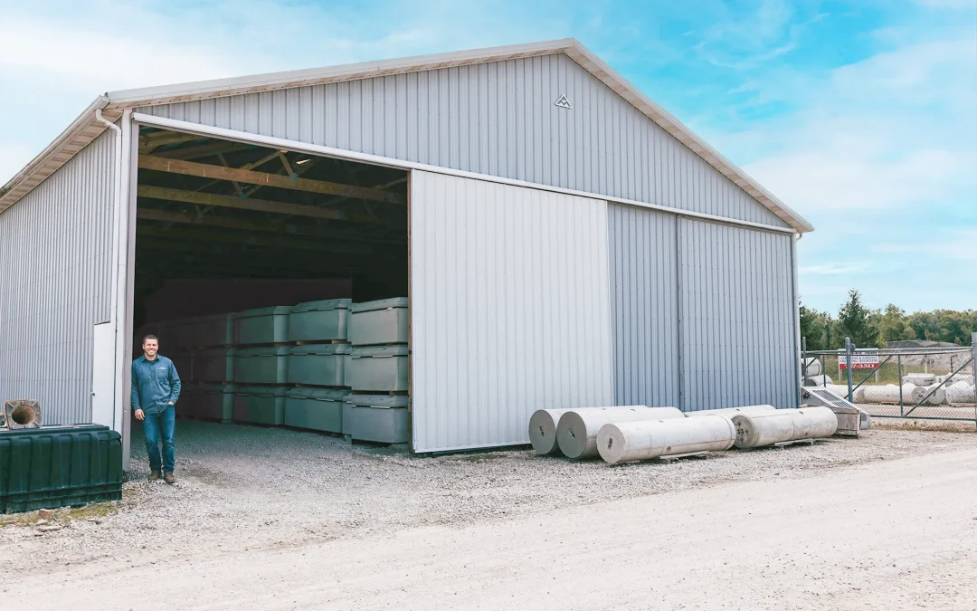 Commercial post-frame building