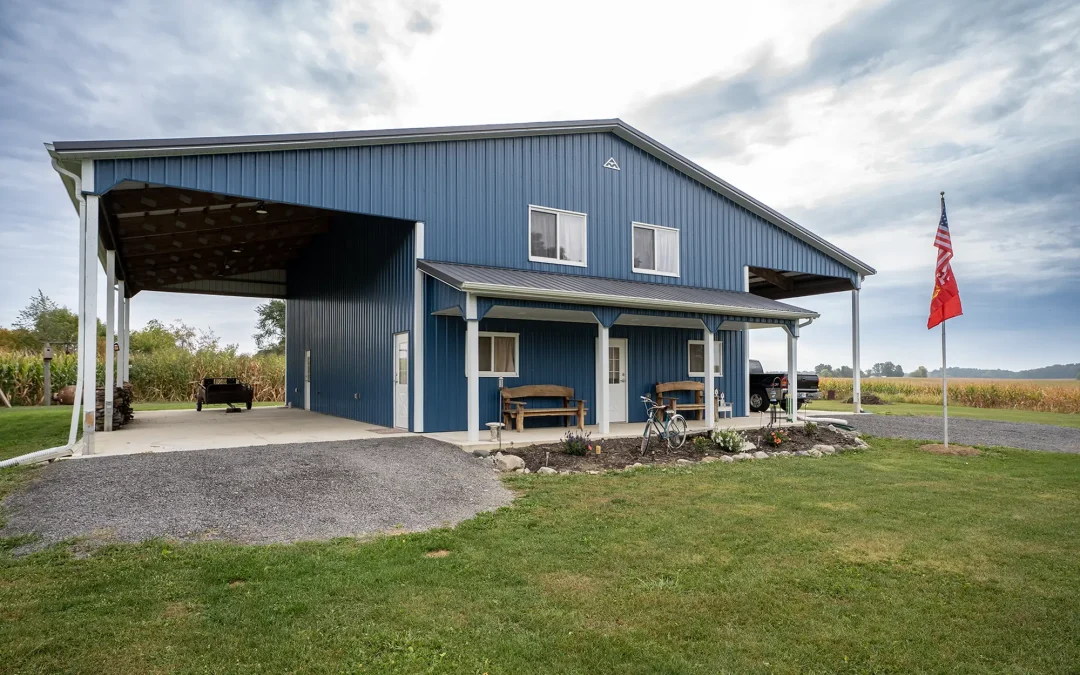 ColumbiaCity_Residential Residential post-frame building in Columbia City, Indiana