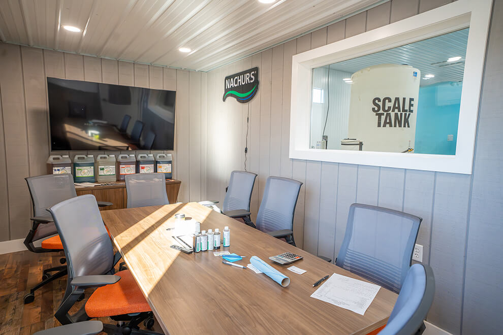 MB_Office-Showrooms_Image4 Private Offices & Collaboration Zones