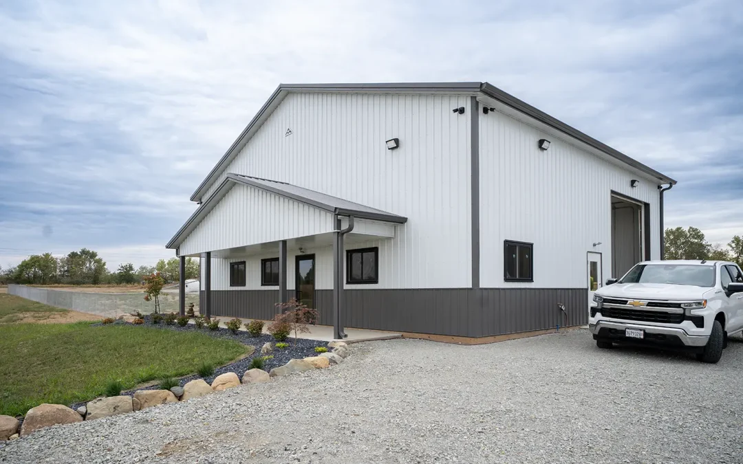 Exterior commercial post-frame building