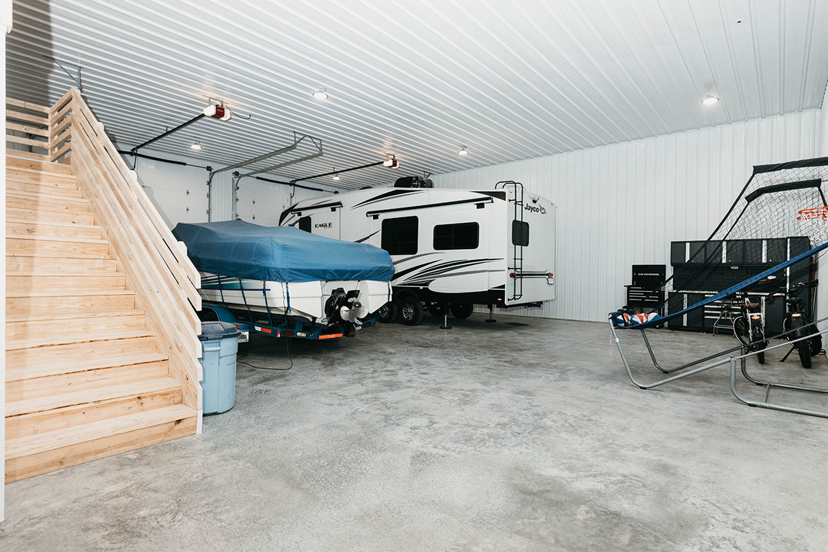 pool house building storage